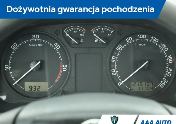 Skoda Octavia cena 12000 przebieg: 215136, rok produkcji 2009 z Bystrzyca Kłodzka małe 121